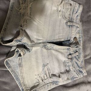 American Eagle Outfitters Light Wash Distressed Jean Shorts
